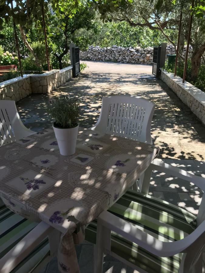 Apartman Mirjana With Terrace And Free Parking Donji Okrug  Buitenkant foto