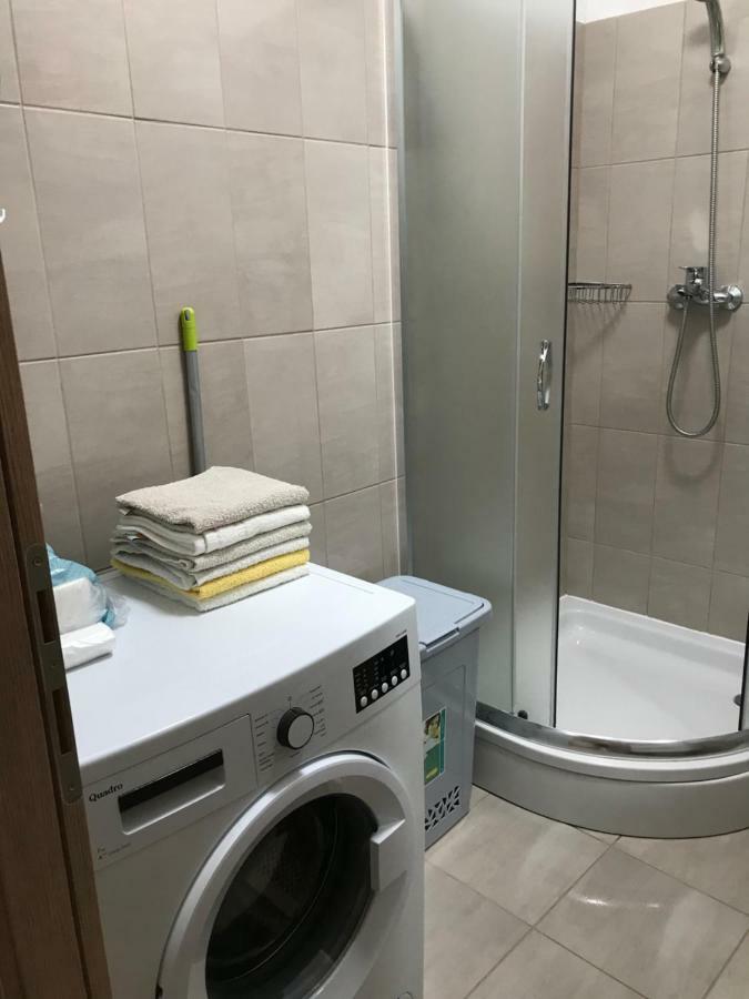 Apartman Mirjana With Terrace And Free Parking Donji Okrug  Buitenkant foto